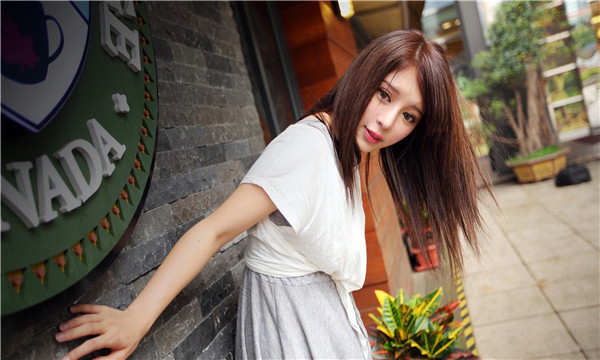 阳东想找一个女性生孩子给报酬-｛找个女人生孩子多少钱｝
